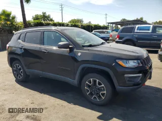 2020 Jeep Compass Trailhawk with VIN 3C4NJDDBXLT159315, listed as a Copart auction lot 66759685 with 99,806 mi miles and Clean title. Bid and sale history available at DreamBid. Image 4.