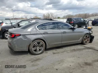 2022 BMW 5 Series 530i xDrive z VIN WBA13BJ0XNWX56782, wystawiony jako Copart lot #50706545 z przebiegiem 86 813 mil mil oraz Szkoda całkowita • Salvage title. Historia ofert i sprzedaży dostępna na DreamBid. Obrazek 3.