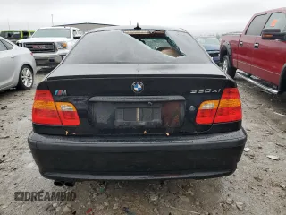 2005 BMW 3 Series 330xi with VIN WBAEW53465PN39279, listed as a Copart auction lot 84885044 with 194,282 mi miles and Salvage Title. Bid and sale history available at DreamBid. Image 6.