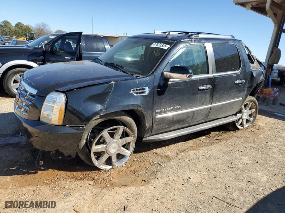 2010 Cadillac Escalade EXT Luxury with VIN 3GYVKMEF3AG250635, listed as a Copart auction lot 47823335 with 58,807 mi miles and Salvage Title. Bid and sale history available at carsss.com. Image 1.
