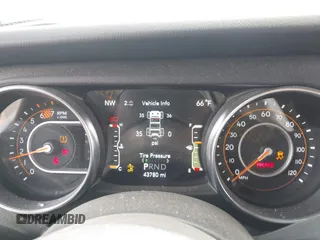 2022 Jeep Wrangler Unlimited Sahara with VIN 1C4HJXEN3NW222744, listed as a IAAI auction lot 41855313 with 43,780 mi miles and . Bid and sale history available at DreamBid. Image 7.