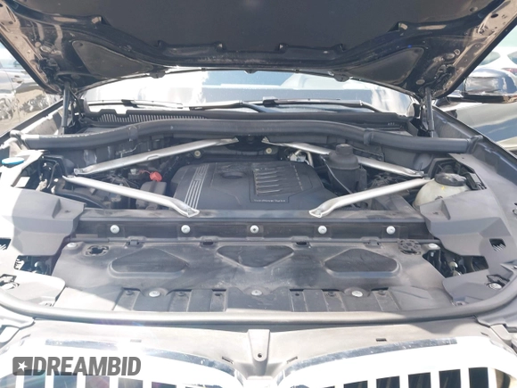 2019 BMW X5 xDrive40i with VIN 5UXCR6C59KLL23735, listed as a IAAI auction lot 41999791 with 31,072 mi miles. Bid and sale history available at carsss.com. Image 10.
