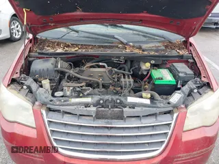 2008 Chrysler Town & Country Touring with VIN 2A8HR54PX8R731719, listed as a IAAI auction lot 42220977 with 128,977 mi miles and . Bid and sale history available at DreamBid. Image 10.