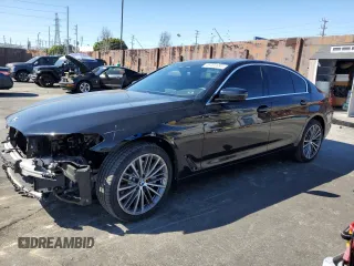 2020 BMW 5 Series 530i with VIN WBAJR3C05LCE13851, listed as a Copart auction lot 46466885 with 66,104 mi miles and Salvage Title. Bid and sale history available at carsss.com. Image 1.