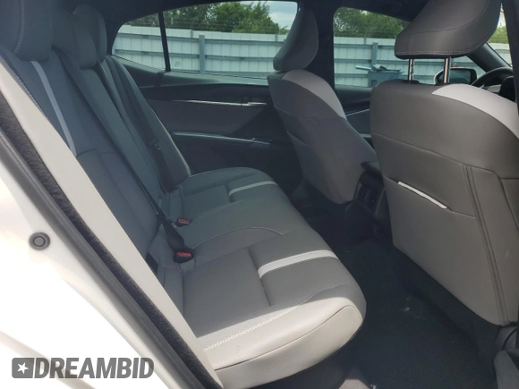 2025 Toyota Camry LE z VIN 4T1DAACK7SU131547, wystawiony jako Copart lot #59087285 z przebiegiem 884 mil mil oraz Szkoda całkowita • Salvage title. Historia ofert i sprzedaży dostępna na DreamBid. Obrazek 10.