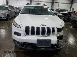 2016 Jeep Cherokee Altitude with VIN 1C4PJMAS6GW312981, listed as a Copart auction lot 84435654 with 56,362 mi miles and Clean title. Bid and sale history available at DreamBid. Image 5.