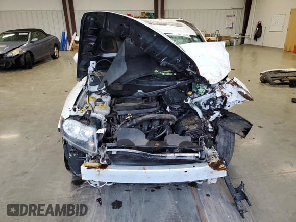 2017 Jeep Compass Latitude with VIN 1C4NJDEB8HD129242, listed as a Copart auction lot 60695395 with 89,050 mi miles and Non repairable. Bid and sale history available at DreamBid. Image 5.