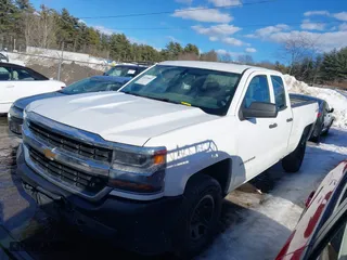 2018 Chevrolet Silverado 1500 Work Truck with VIN 1GCVKNEH0JZ234678, listed as a IAAI auction lot 41635601 with 281,758 mi miles. Bid and sale history available at carsss.com. Image 17.