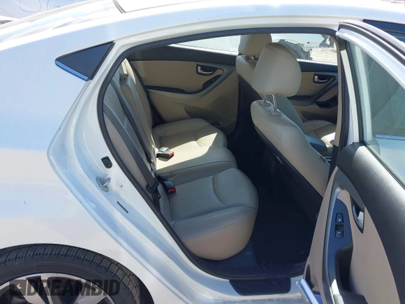 2015 Hyundai Elantra SE z VIN 5NPDH4AE7FH570097, wystawiony jako IAAI lot #41577252 z przebiegiem 135 219 mil mil oraz . Historia ofert i sprzedaży dostępna na DreamBid. Obrazek 8.