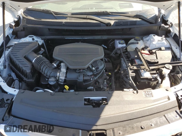 2024 Cadillac XT6 FWD Premium Luxury with VIN 1GYKPCRS4RZ742995, listed as a Copart auction lot 82802774 with 5,898 mi miles and Salvage Title. Bid and sale history available at carsss.com. Image 12.