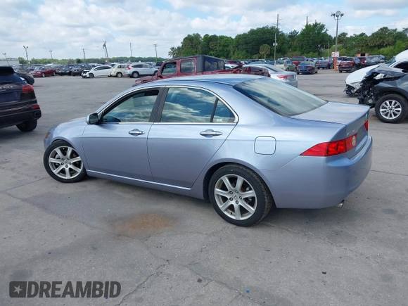 2004 Acura TSX w/Navigation with VIN JH4CL96944C045735, listed as a IAAI auction lot 42042197 with 197,900 mi miles. Bid and sale history available at carsss.com. Image 3.
