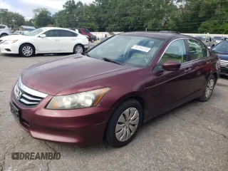 2011 Honda Accord LX z VIN 1HGCP2F35BA011385, wystawiony jako Copart lot #66164725 z przebiegiem 287 886 mil mil oraz Czysty tytuł • Clean title. Historia ofert i sprzedaży dostępna na DreamBid. Obrazek 1.