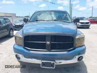 2006 Dodge 1500 SLT z VIN 1D7HA18226S627992, wystawiony jako IAAI lot #42300626 z przebiegiem 201 822 mil mil oraz . Historia ofert i sprzedaży dostępna na DreamBid. Obrazek 12.