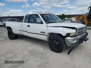 1995 Dodge 3500 с VIN 3B7MC33C4SM107732, выставлен на аукционе Copart как лот 57649255 с пробегом 268 793 миль миль и На запчасти • Non repairable. История ставок и продаж доступна на DreamBid. Изображение 4.