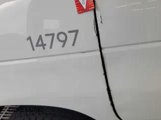 2012 Ford Econoline Cargo Commercial с VIN 1FTNE2EL5CDB21030, выставлен на аукционе IAAI как лот 42787301 с пробегом 93 706 миль миль и . История ставок и продаж доступна на DreamBid. Изображение 3.
