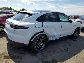 2023 Porsche Cayenne E-Hybrid z VIN WP1BE2AY0PDA28263, wystawiony jako Copart lot #67593303 z przebiegiem 6 944 mil mil oraz . Historia ofert i sprzedaży dostępna na DreamBid. Obrazek 3.