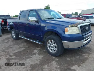 2007 Ford F-150 XLT z VIN 1FTPW14V57KB23137, wystawiony jako IAAI lot #42327960 z przebiegiem 186 260 mil mil oraz . Historia ofert i sprzedaży dostępna na DreamBid. Obrazek 1.