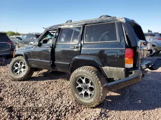 2000 Jeep Cherokee Limited with VIN 1J4FF68SXYL240792, listed as a Copart auction lot 80590604 with 0 mi miles and Salvage Title. Bid and sale history available at carsss.com. Image 2.