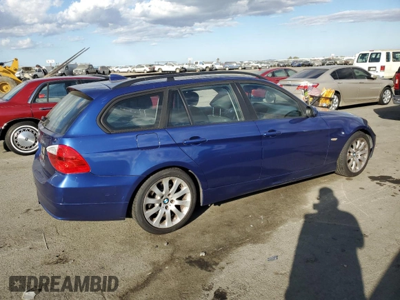 2008 BMW 3 Series 328xi с VIN WBAVT73558FZ37347, выставлен на аукционе Copart как лот 76842684 с пробегом 161 312 миль миль и Списание • Salvage title. История ставок и продаж доступна на DreamBid. Изображение 3.