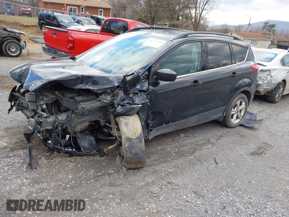 2014 Ford Escape SE with VIN 1FMCU9G91EUB05605, listed as a IAAI auction lot 41479240 with 152,510 mi miles. Bid and sale history available at carsss.com. Image 2.