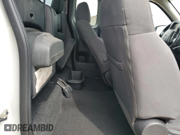2022 Nissan Frontier SV z VIN 1N6ED1CL1NN696364, wystawiony jako Copart lot #54834815 z przebiegiem 45 901 mil mil oraz Szkoda całkowita • Salvage title. Historia ofert i sprzedaży dostępna na DreamBid. Obrazek 10.