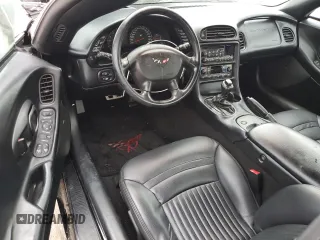 2004 Chevrolet Corvette with VIN 1G1YY22G345126176, listed as a Copart auction lot 58344684 with 0 mi miles and Salvage Title. Bid and sale history available at carsss.com. Image 8.