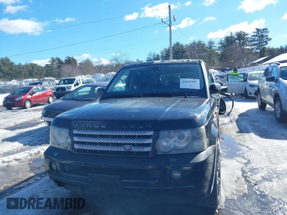 2008 Land Rover Range Rover Sport SC with VIN SALSH23468A132500, listed as a IAAI auction lot 41647907 with 137,073 mi miles. Bid and sale history available at carsss.com. Image 12.