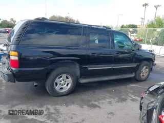 2004 Chevrolet Suburban LT with VIN 3GNEC16T74G283784, listed as a IAAI auction lot 42397880 with 201,870 mi miles and . Bid and sale history available at DreamBid. Image 13.