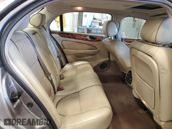 2008 Jaguar XJ 8 LWB with VIN SAJWA79BX8SH28580, listed as a Copart auction lot 53297425 with 111,664 mi miles and Non Repairable. Bid and sale history available at DreamBid. Image 10.