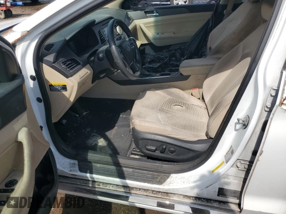 2015 Hyundai Sonata Sport with VIN 5NPE34AF8FH081784, listed as a Copart auction lot 58477355 with 216,957 mi miles and Clean title. Bid and sale history available at DreamBid. Image 7.