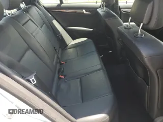 2014 Mercedes-Benz C 250 Sport с VIN WDDGF4HB8EA960846, выставлен на аукционе Copart как лот 63488435 с пробегом 73 404 миль миль и Списание • Salvage title. История ставок и продаж доступна на DreamBid. Изображение 10.