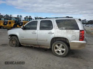 2013 Chevrolet Tahoe LT z VIN 1GNSKBE09DR236064, wystawiony jako Copart lot #47966825 z przebiegiem 172 027 mil mil oraz Szkoda całkowita • Salvage title. Historia ofert i sprzedaży dostępna na DreamBid. Obrazek 2.