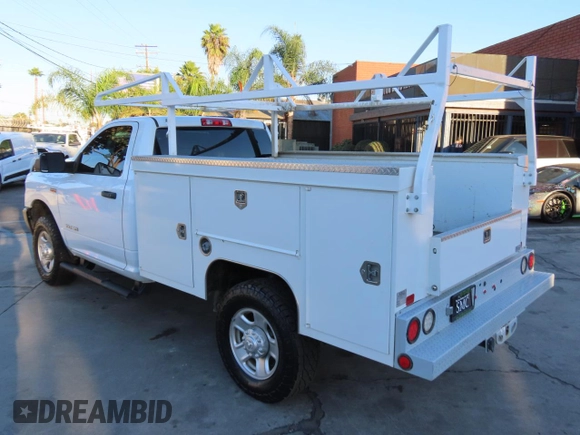 2021 Ram 2500 z VIN 3C7WR5AJ1MG658628, wystawiony jako Copart lot #79706414 z przebiegiem 21 146 mil mil oraz Szkoda całkowita • Salvage title. Historia ofert i sprzedaży dostępna na DreamBid. Obrazek 4.