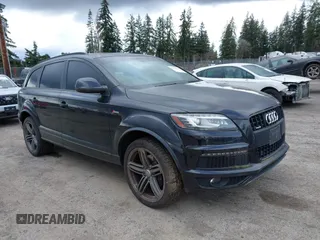 2013 Audi Q7 3.0T S line Prestige with VIN WA1DGAFE9DD015594, listed as a IAAI auction lot 41795868 with 123,525 mi miles. Bid and sale history available at carsss.com. Image 1.