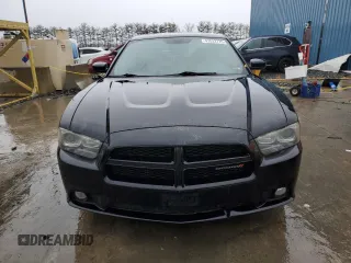 2013 Dodge Charger RT Plus with VIN 2C3CDXDT8DH602083, listed as a Copart auction lot 47822725 with 114,777 mi miles and Clean Title. Bid and sale history available at carsss.com. Image 5.