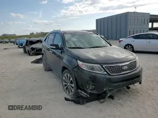 2015 Kia Sorento SX with VIN 5XYKW4A7XFG647597, listed as a Copart auction lot 48148365 with 186,022 mi miles and Salvage Title. Bid and sale history available at carsss.com. Image 12.