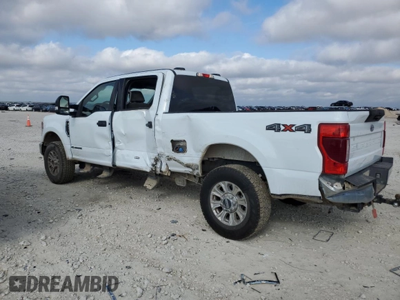 2022 Ford Super Duty F-250 SRW XL with VIN 1FT7W2BT4NEF60114, listed as a Copart auction lot 43789165 with 62,194 mi miles and Salvage Title. Bid and sale history available at carsss.com. Image 2.