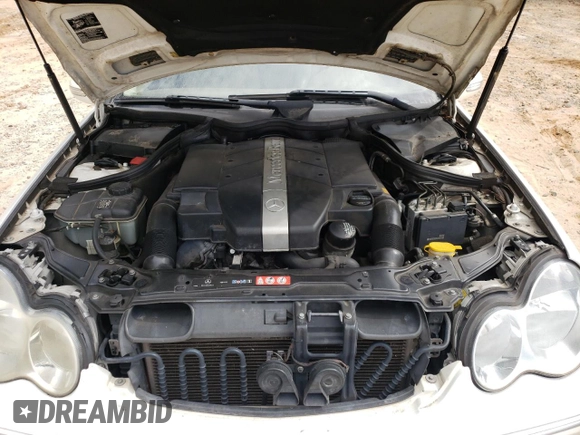 2005 Mercedes-Benz C 240 z VIN WDBRH61J45F597196, wystawiony jako Copart lot #74594094 z przebiegiem 153 537 mil mil oraz Szkoda całkowita • Salvage title. Historia ofert i sprzedaży dostępna na DreamBid. Obrazek 13.