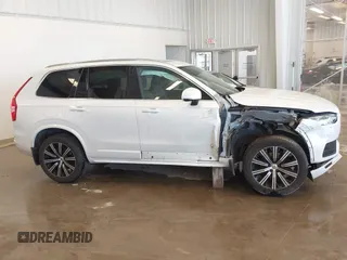 2022 Volvo XC90 Momentum with VIN YV4102PK8N1783915, listed as a IAAI auction lot 41668867 with 72,756 mi miles. Bid and sale history available at carsss.com. Image 14.