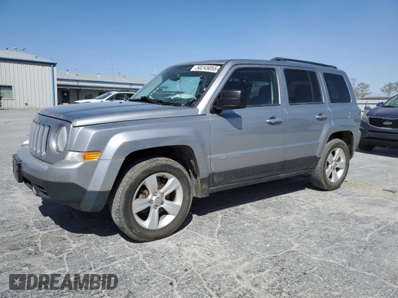 2016 Jeep Patriot Latitude with VIN 1C4NJPFA9GD648001, listed as a Copart auction lot 50245055 with 161,702 mi miles and Clean title. Bid and sale history available at DreamBid. Image 1.