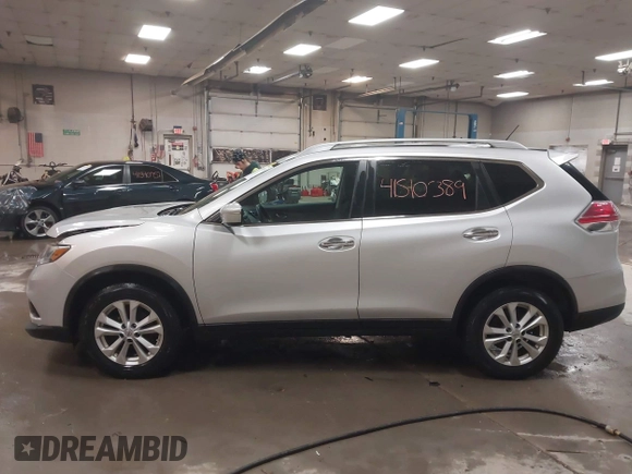 2014 Nissan Rogue S with VIN 5N1AT2MV7EC753510, listed as a IAAI auction lot 41510389 with 124,843 mi miles. Bid and sale history available at carsss.com. Image 14.