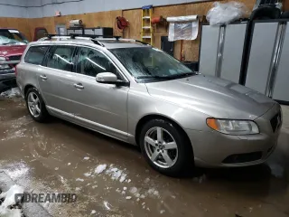 2008 Volvo V70 with VIN YV1BW982681031819, listed as a Copart auction lot 42512645 with 158,007 mi miles and Clean Title. Bid and sale history available at DreamBid. Image 4.