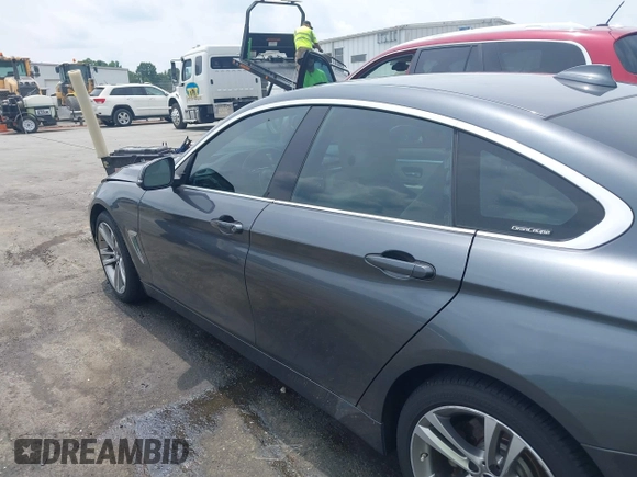 2019 BMW 4 Series 440i xDrive with VIN WBA4J7C5XKBM75920, listed as a IAAI auction lot 42481184 with 101,887 mi miles and . Bid and sale history available at DreamBid. Image 14.