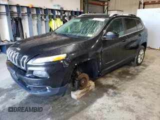 2016 Jeep Cherokee Latitude z VIN 1C4PJMCB2GW240657, wystawiony jako Copart lot #84701724 z przebiegiem 142 112 mil mil oraz Szkoda całkowita • Salvage title. Historia ofert i sprzedaży dostępna na DreamBid. Obrazek 1.