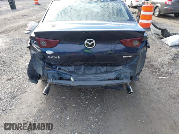 2021 Mazda 3 S with VIN JM1BPAAL5M1344295, listed as a IAAI auction lot 41499549 with 35,513 mi miles and . Bid and sale history available at DreamBid. Image 6.