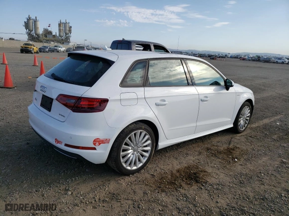 2016 Audi A3 e-tron Premium with VIN WAUUPBFF5GA071457, listed as a Copart auction lot 67181713 with NaN miles. Bid and sale history available at carsss.com. Image 3.