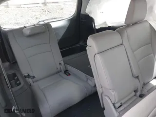 2017 Honda Pilot Touring with VIN 5FNYF6H93HB017623, listed as a IAAI auction lot 41996650 with 97,946 mi miles. Bid and sale history available at carsss.com. Image 8.