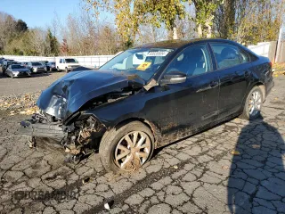 2012 Volkswagen Jetta Sedan SE w/Convenience PZEV with VIN 3VWDP7AJ8CM322350, listed as a Copart auction lot 83039504 with 185,266 mi miles and Salvage Title. Bid and sale history available at carsss.com. Image 1.