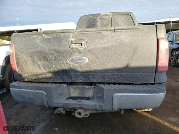 2008 Ford Super Duty F-350 SRW XL with VIN 1FTWW31R98ED53701, listed as a Copart auction lot 88039655 with 247,042 mi miles and Salvage Title. Bid and sale history available at carsss.com. Image 6.