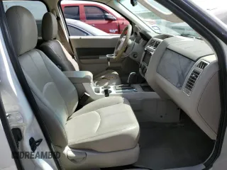 2009 Mercury Mariner Premier with VIN 4M2CU87G89KJ08848, listed as a Copart auction lot 43400835 with 179,088 mi miles and Salvage title. Bid and sale history available at DreamBid. Image 7.